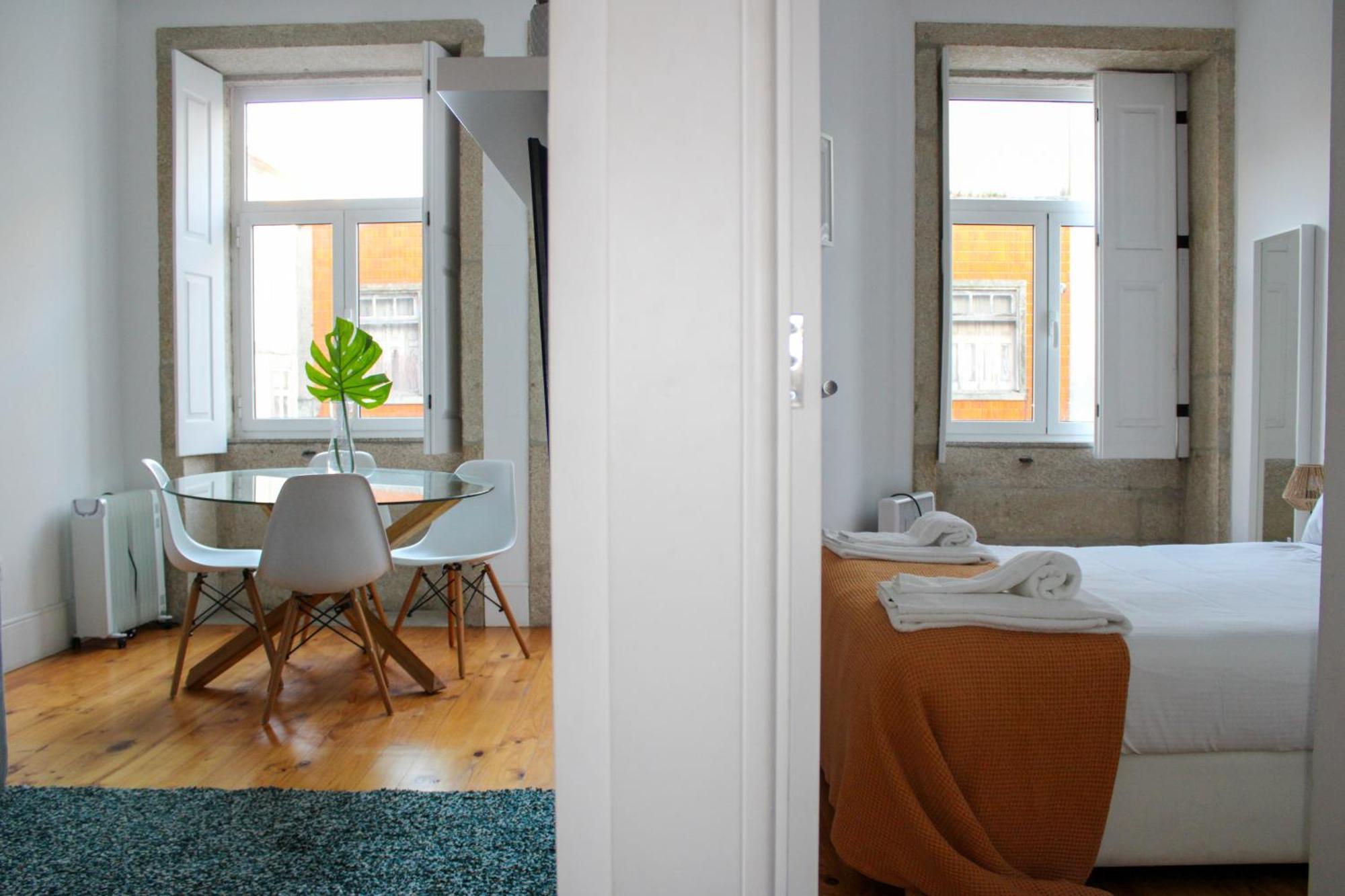 Apartment Bom