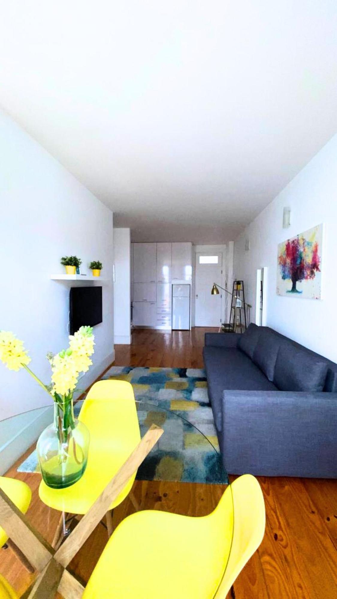 Apartment Bom *